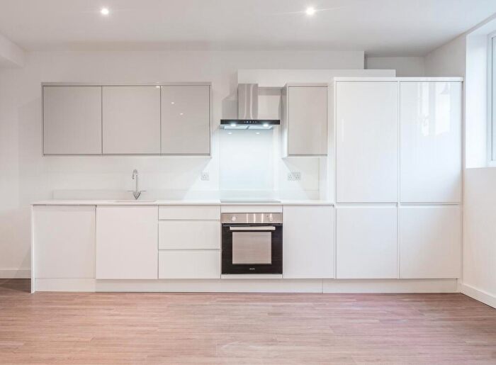 3 Bedroom Flat To Rent In Sidcup High Street Sidcup, DA14