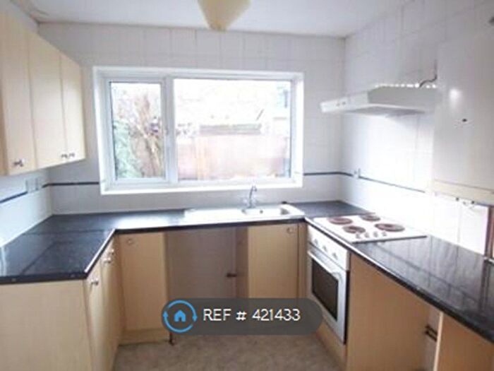 3 Bedroom Terraced House To Rent In Owenite Street, London, SE2