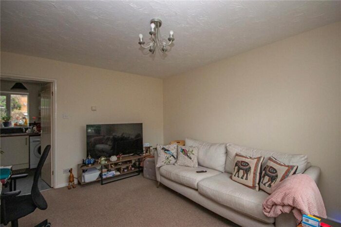 2 Bedroom End Of Terrace House To Rent In Linden Drive, Bradley Stoke, Bristol, BS32