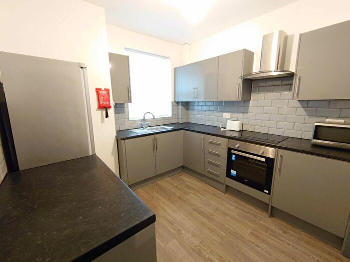 3 Bedroom Terraced House To Rent In Leopold Rd, Kensington Fields, L7