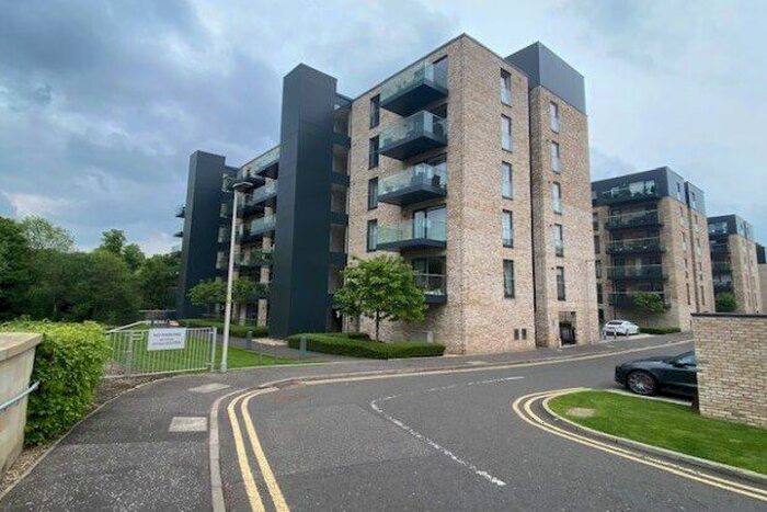 2 Bedroom Flat To Rent In Hamilton Gardens, Glasgow, G12