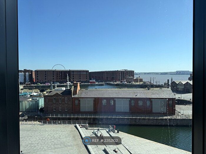 1 Bedroom Flat To Rent In Mann Island, Liverpool, L3