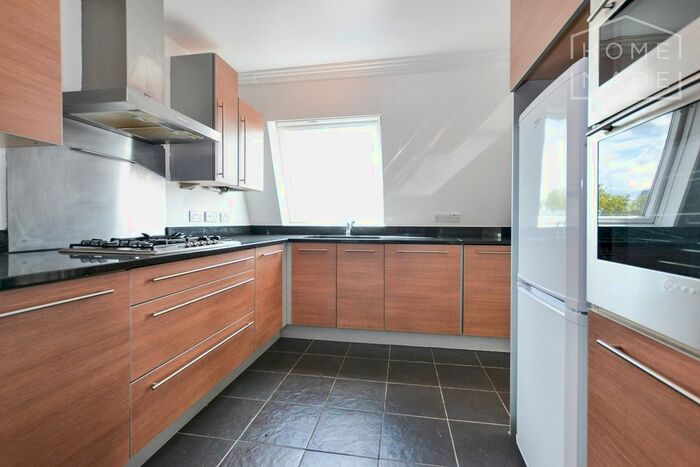 2 Bedroom Flat To Rent In Cranley Gardens, South Kensington, SW7