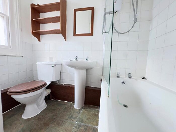 1 Bedroom Flat To Rent In Ewart Street, Brighton, BN2