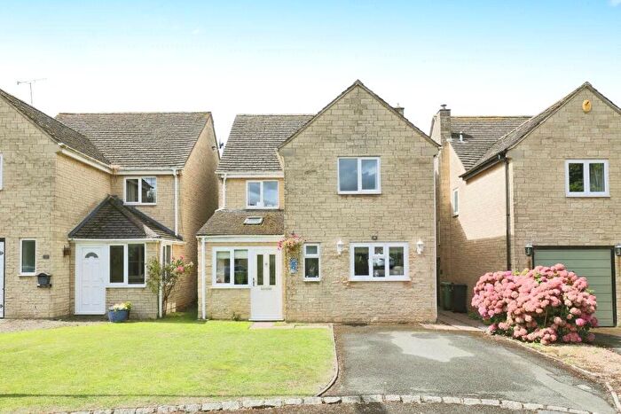 3 Bedroom Detached House For Sale In Nursery Close, Mickleton, Chipping Campden, Gloucestershire, GL55
