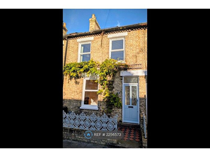 3 Bedroom Terraced House To Rent In Saxon Road, Cambridge, CB5