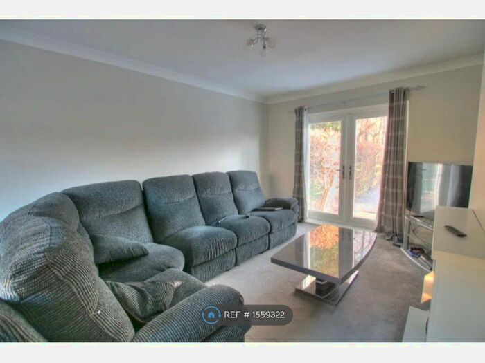 3 Bedroom Terraced House To Rent In Whitbeck Road, Newcastle Upon Tyne, NE5