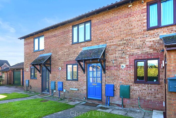 2 Bedroom Terraced House To Rent In Mill Close, Deddington, OX15