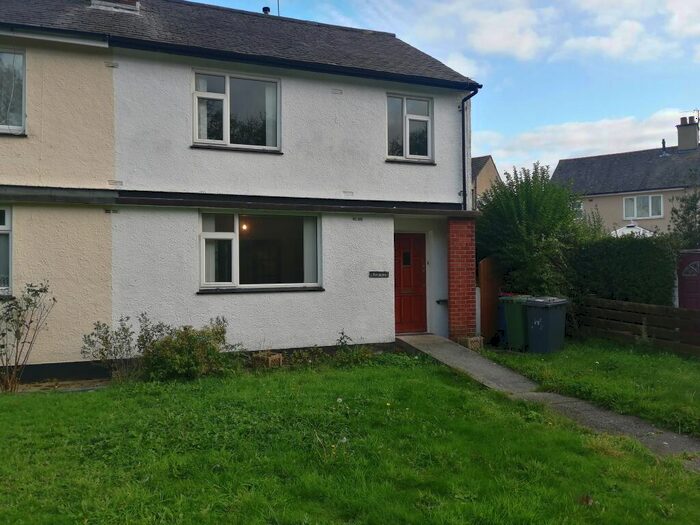 3 Bedroom House To Rent In Maeshyfryd Road, Llangefni, LL77