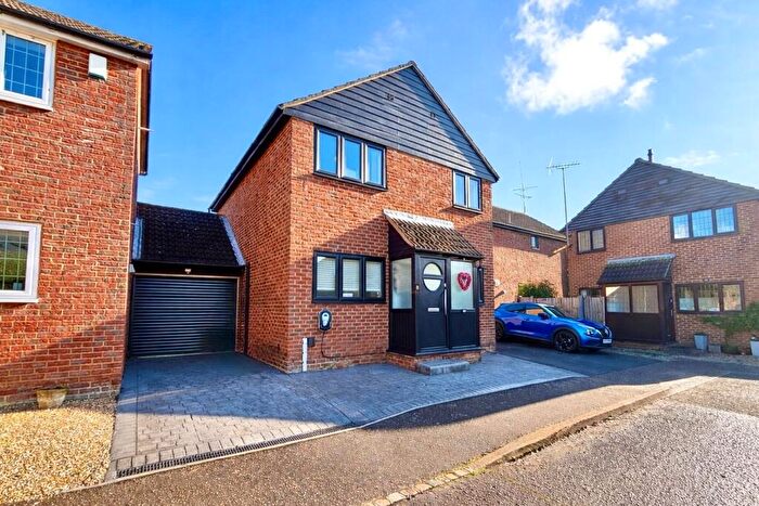 4 Bedroom Detached House For Sale In Brockenhurst Way, Bicknacre, Chelmsford, Essex, CM3