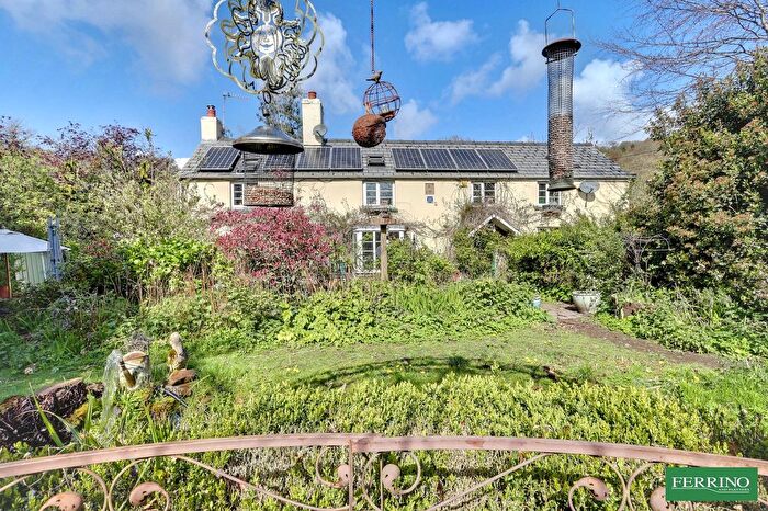 3 Bedroom Detached House For Sale In (With Bed Shepherds Hut), New Road, Blakeney, Gloucestershire., GL15