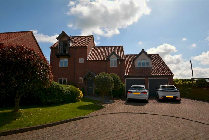 4 Bedroom Detached House For Sale In Church Meadow, Claypole, Newark, NG23