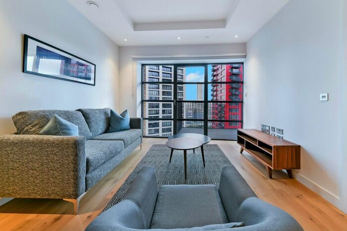 1 Bedroom Flat For Sale In Amelia House, London City Island, E14