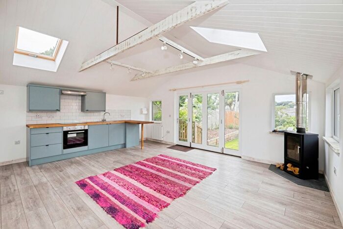 1 Bedroom Bungalow For Sale In Sea Lane, Hayle, Cornwall, TR27