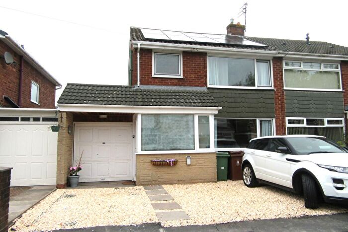 3 Bedroom Semi-Detached House For Sale In Mossdale Drive, Rainhill, Prescot, L35