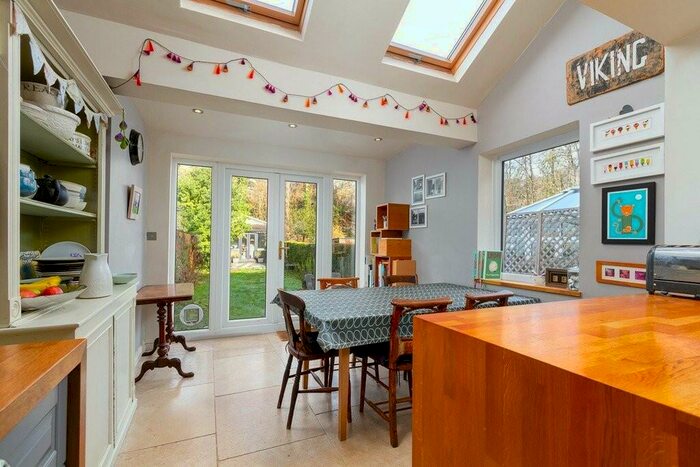 4 Bedroom Terraced House To Rent In Creigiau, CF15
