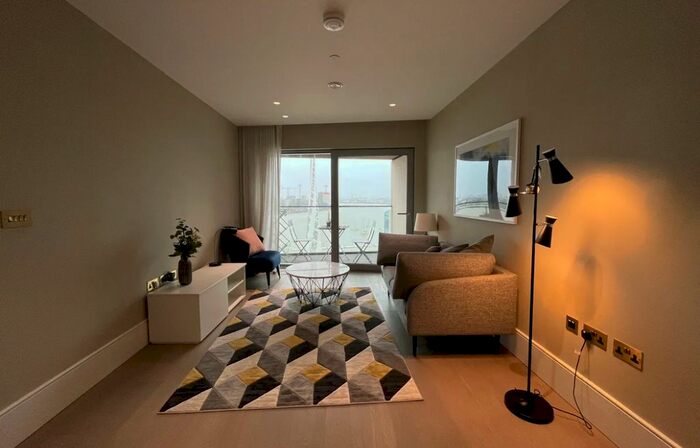 1 Bedroom Flat For Sale In Cutter Lane, Greenwich, SE10
