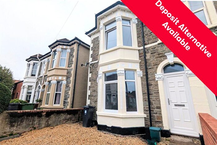 4 Bedroom Semi-Detached House To Rent In North Street, Downend, Bristol, Gloucestershire, BS16