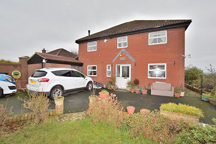 3 Bedroom Detached House For Sale In Tunstall, DL10