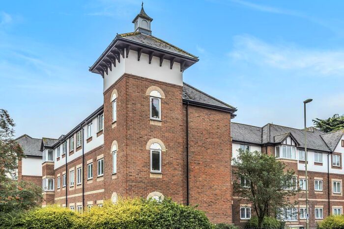 2 Bedroom Apartment To Rent In Cedar Court, East Oxford, OX4