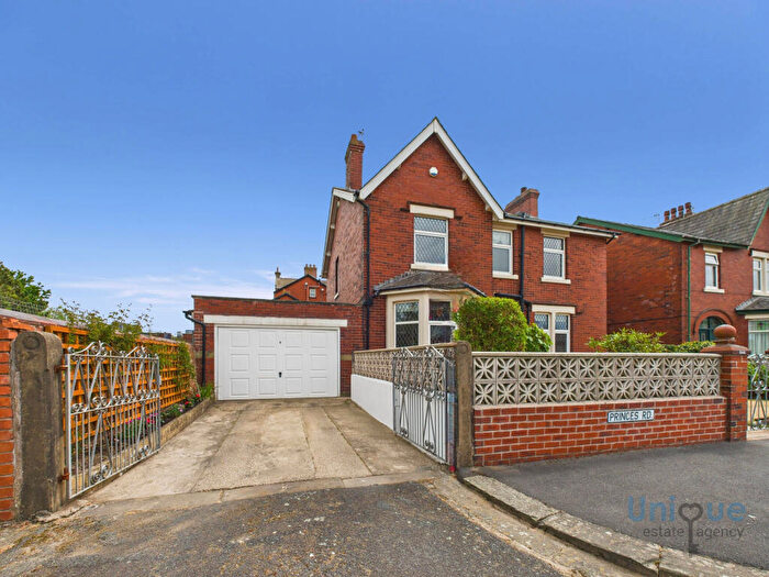 4 Bedroom Detached House For Sale In Princes Road, Lytham St. Annes, FY8