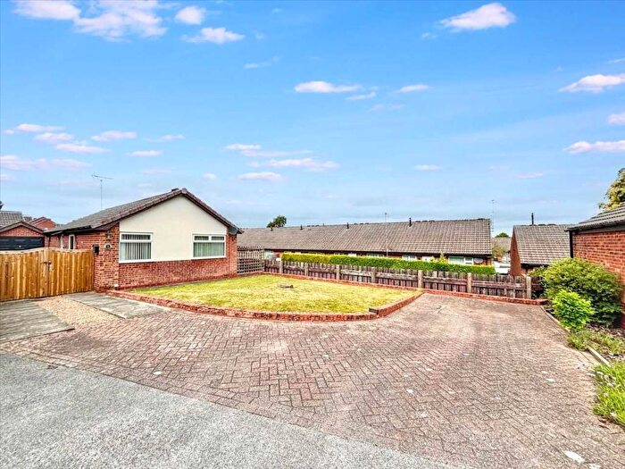 2 Bedroom Bungalow For Sale In Derwent Drive, Kirkby In Ashfield, NG17