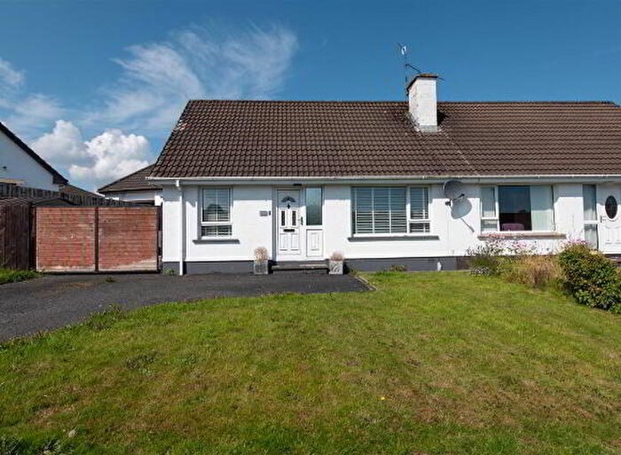 3 Bedroom Semi-Detached House For Sale In Harberton Park, Banbridge, BT32