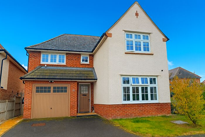 4 Bedroom Detached House To Rent In Barlaston Way, Tamworth, B77