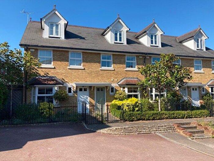 3 Bedroom Terraced House To Rent In The Mews, Upper Village Road, Sunninghill, Berkshire, SL5