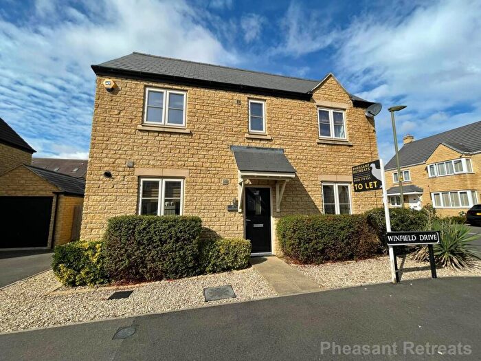 3 Bedroom Detached House To Rent In Winfield Drive, Witney, OX29