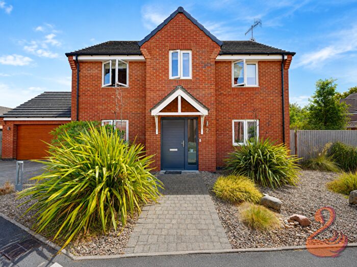 4 Bedroom Detached House For Sale In Queen Elizabeth Way, Bidford-On-Avon, B50
