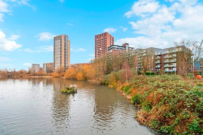 3 Bedroom Flat To Rent In Perryfield Way, Hendon Waterside, NW9