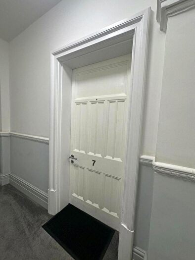 1 Bedroom Flat To Rent In Pearl Chambers, East Parade Street, LS1