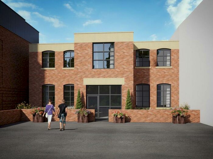 2 Bedroom Ground Flat To Rent In Silver Street, Trowbridge, BA14