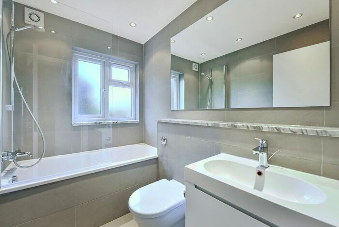 1 Bedroom Flat To Rent In Mattock Lane, London, W5