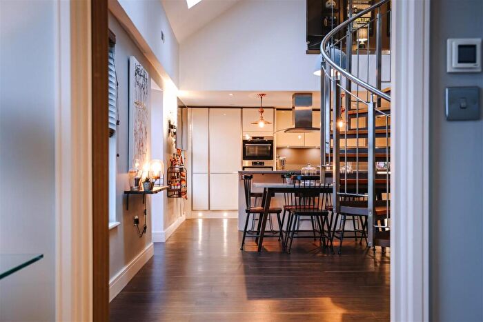 2 Bedroom Penthouse To Rent In Looms Lane, Bury St. Edmunds, IP33