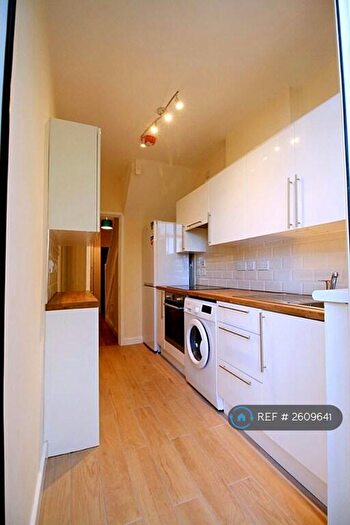 3 Bedroom Terraced House To Rent In Winding Way, Dagenham, RM8