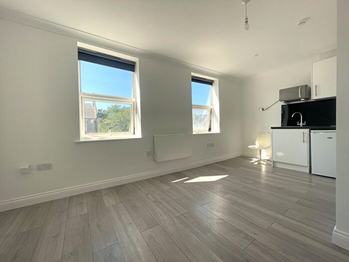 Studio To Rent In Engleheart Road, London, SE6