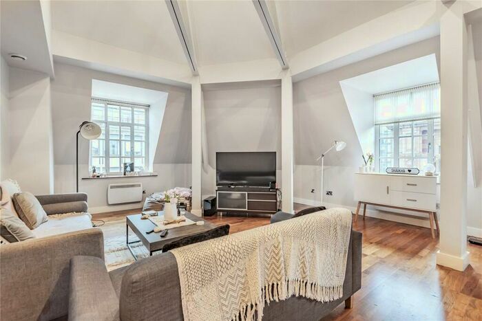 2 Bedroom Flat To Rent In Greek Street, Leeds, West Yorkshire, LS1