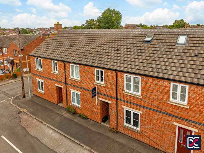 2 Bedroom Terraced House For Sale In Commercial Street, Higham Ferrers, North Northamptonshire, NN10