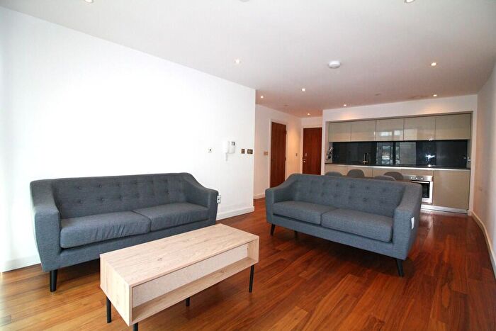 2 Bedroom Apartment To Rent In City Lofts St Pauls, St Pauls Square, Sheffield, S1
