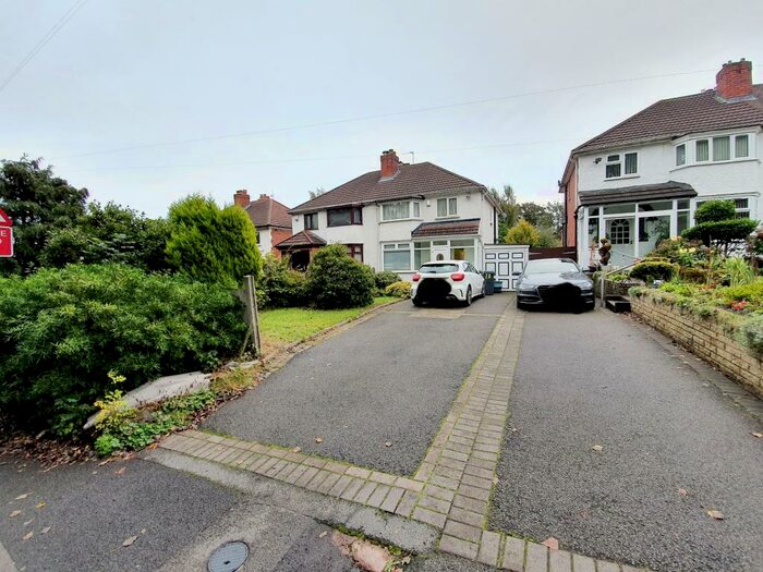 3 Bedroom Semi-Detached House To Rent In Camp Lane, Handsworth, Birmingham, B21