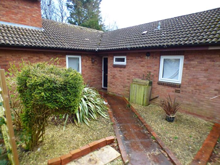 2 Bedroom Terraced Bungalow To Rent In Ashtree Road, Frome, Somerset, BA11