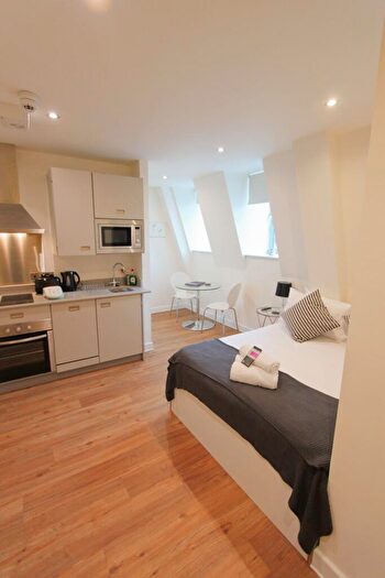 Studio To Rent In Kent House, Prince Street, Bristol, BS1
