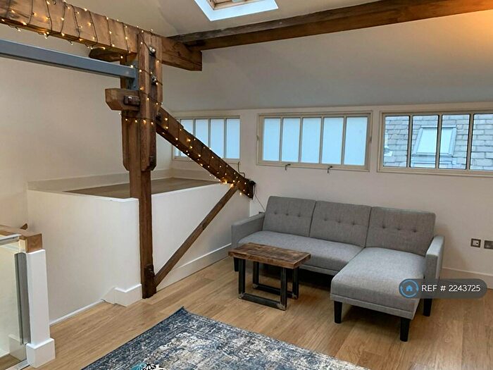 1 Bedroom Flat To Rent In Sir Thomas Street, Liverpool, L1