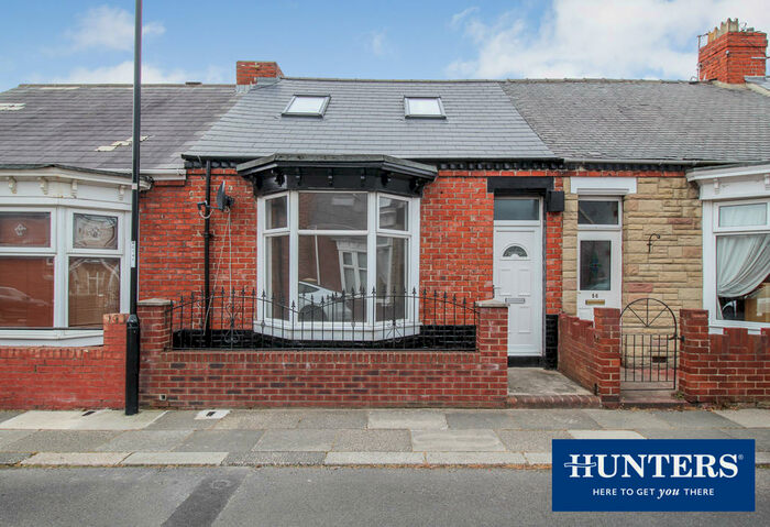 3 Bedroom Cottage To Rent In Dent Street, Sunderland, Tyne And Wear, SR6