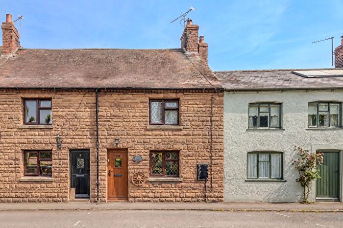 2 Bedroom Cottage For Sale In Brook Street, Fenny Compton, CV47