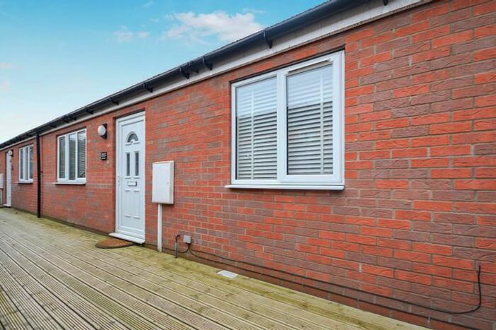 2 Bedroom Bungalow To Rent In Princess Street, Lincoln, LN5