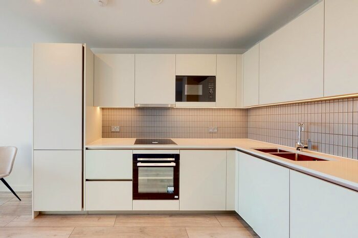 1 Bedroom Flat To Rent In New Kent Road, London, SE1