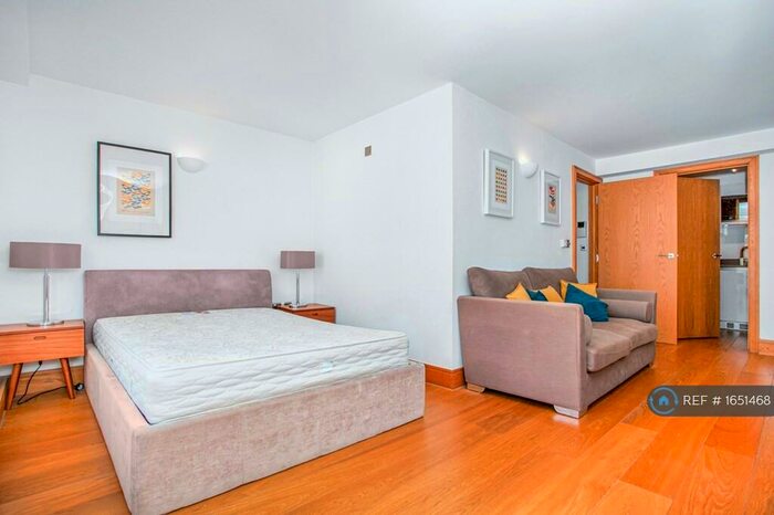 Studio To Rent In Milmans Street, London, SW10